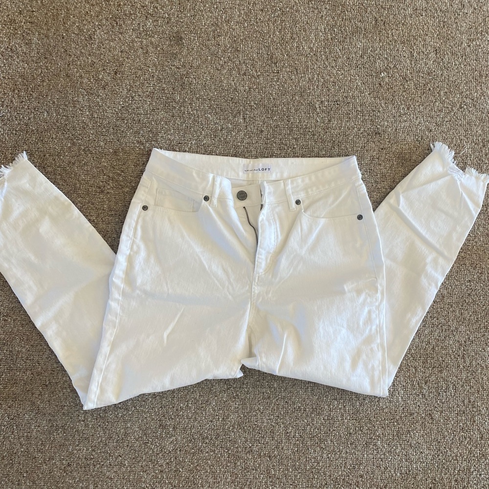 whit Loft jeans - no rips - straight leg - women’s size 8/29 - never worn